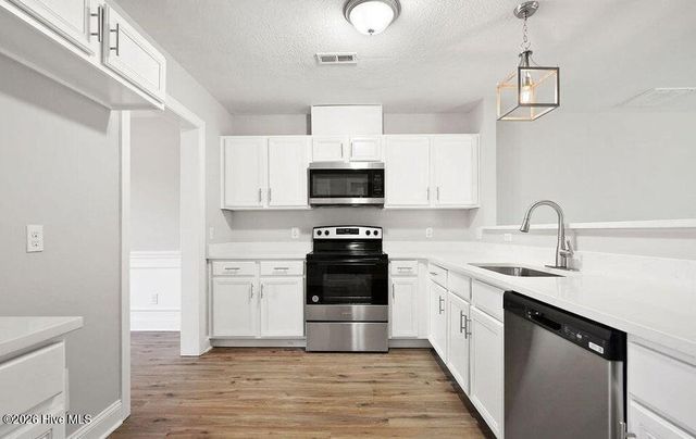 2205 Chavis Drive B, Greenville, NC 27858