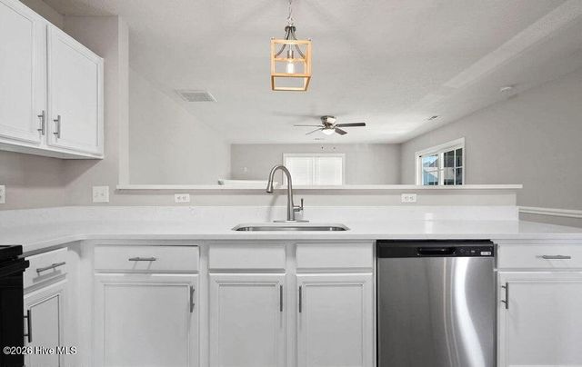 2205 Chavis Drive B, Greenville, NC 27858