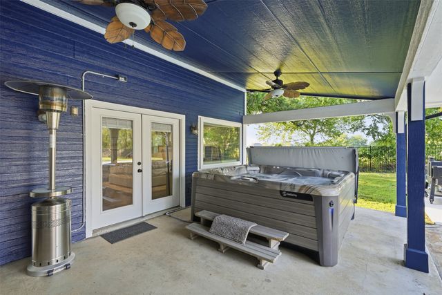 1985 E Renfro Street, Burleson, TX 76028