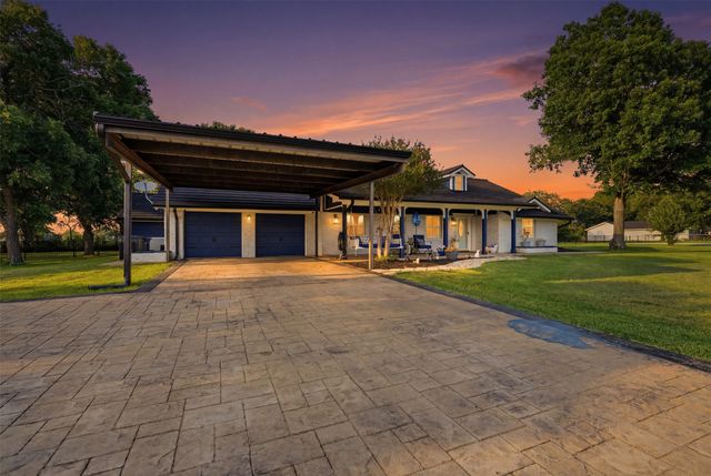 1985 E Renfro Street, Burleson, TX 76028