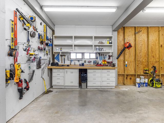 1862 County Road 230, Sargent, TX 77414