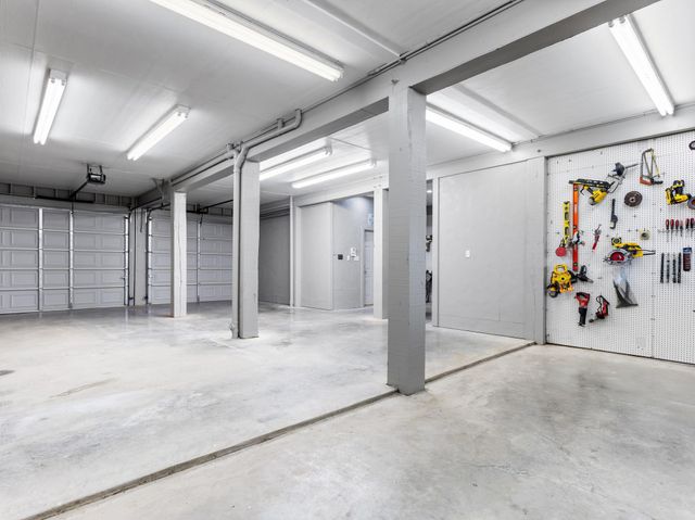 1862 County Road 230, Sargent, TX 77414