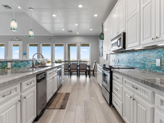 1862 County Road 230, Sargent, TX 77414