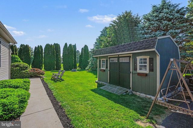 4 GOLF COURT, Carlisle, PA 17015