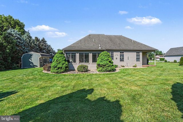 4 GOLF COURT, Carlisle, PA 17015