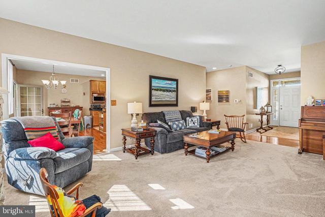 4 GOLF COURT, Carlisle, PA 17015