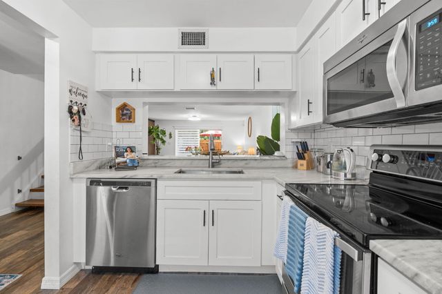 3024 S Oakland Forest Drive 3106, Oakland Park, FL 33309