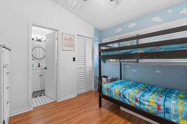 3024 S Oakland Forest Drive 3106, Oakland Park, FL 33309
