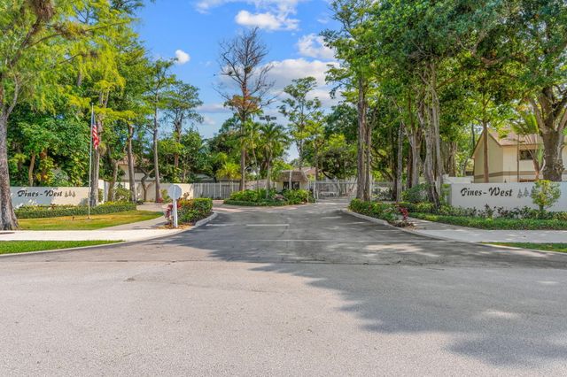 3024 S Oakland Forest Drive 3106, Oakland Park, FL 33309
