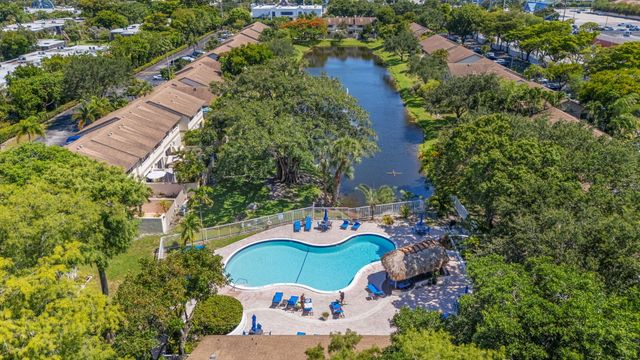 3024 S Oakland Forest Drive 3106, Oakland Park, FL 33309