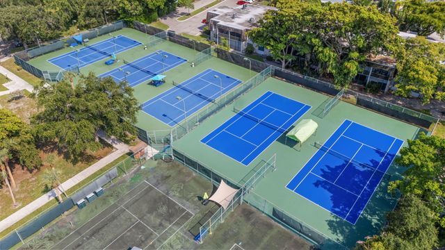 3024 S Oakland Forest Drive 3106, Oakland Park, FL 33309