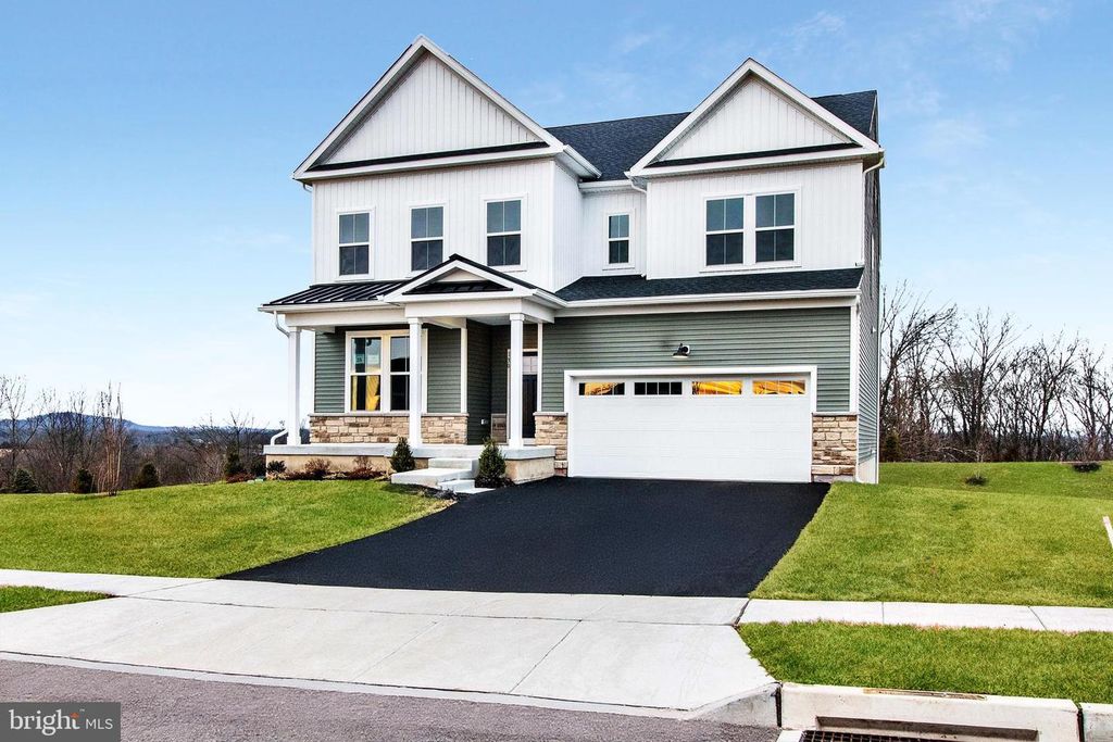 130 STEINER WAY, Perkiomenville, PA 18074