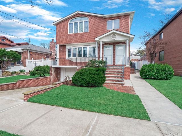 1423 209th Street, Bayside, NY 11360