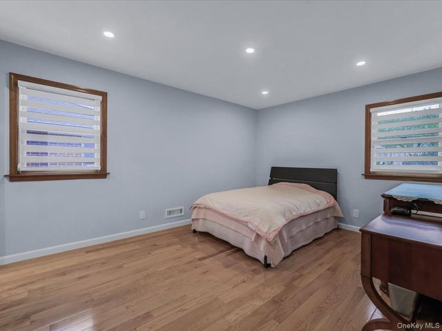 1423 209th Street, Bayside, NY 11360