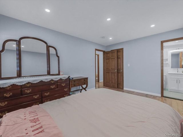 1423 209th Street, Bayside, NY 11360