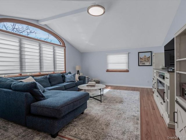 1423 209th Street, Bayside, NY 11360