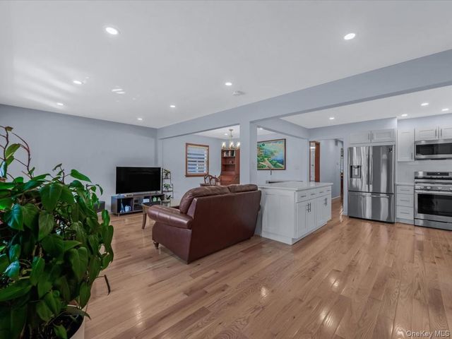 1423 209th Street, Bayside, NY 11360