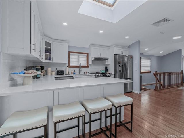 1423 209th Street, Bayside, NY 11360