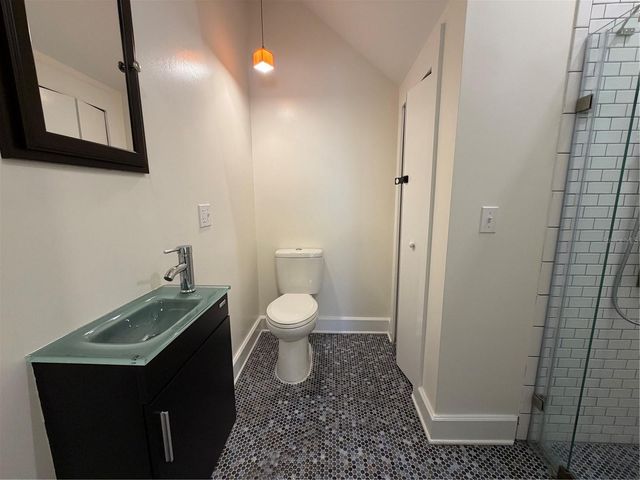1204 E ELLICOTT STREET, Tampa, FL 33603
