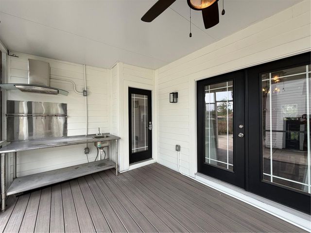 1204 E ELLICOTT STREET, Tampa, FL 33603
