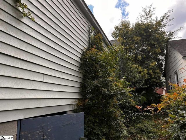 162 Watkins Court, Spartanburg, SC 29301