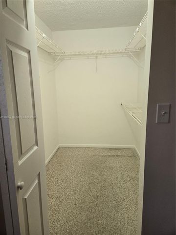 9610 S Belfort Cir 107, Tamarac, FL 33321