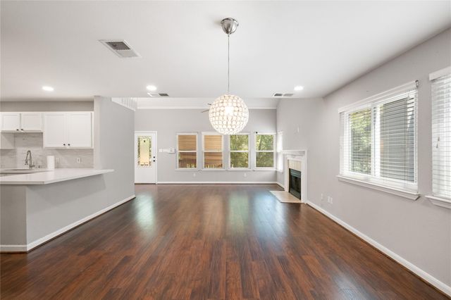 54 Sawmill Grove Lane, The Woodlands, TX 77380