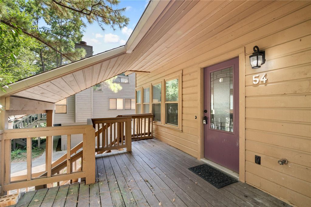 54 Sawmill Grove Lane, The Woodlands, TX 77380