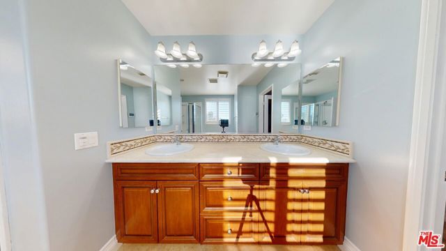 19320 Carranza Lane, Santa Clarita, CA 91350