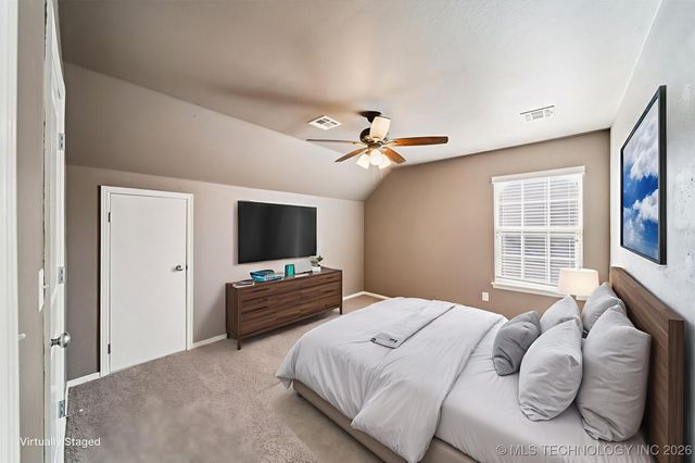 11710 S Willow Place, Jenks, OK 74037