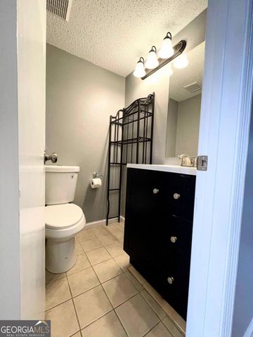 94 Cobblestone Creek, Peachtree City, GA 30269