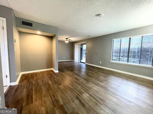 94 Cobblestone Creek, Peachtree City, GA 30269