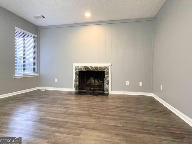 94 Cobblestone Creek, Peachtree City, GA 30269