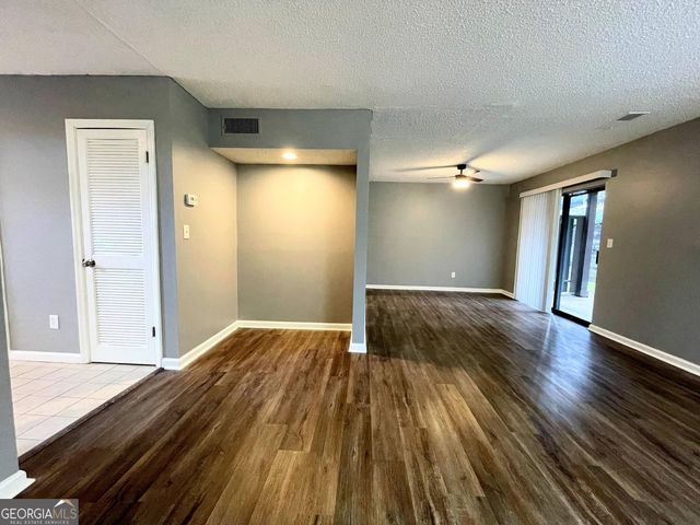 94 Cobblestone Creek, Peachtree City, GA 30269