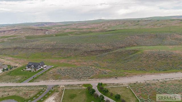 9921 S Henry Creek Road, Idaho Falls, ID 83406