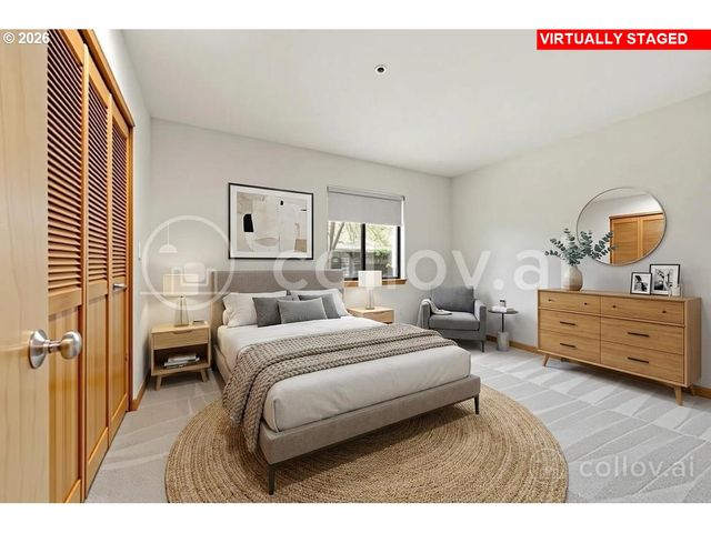 910 Nw NAITO Pkwy Nw I-12, Portland, OR 97209