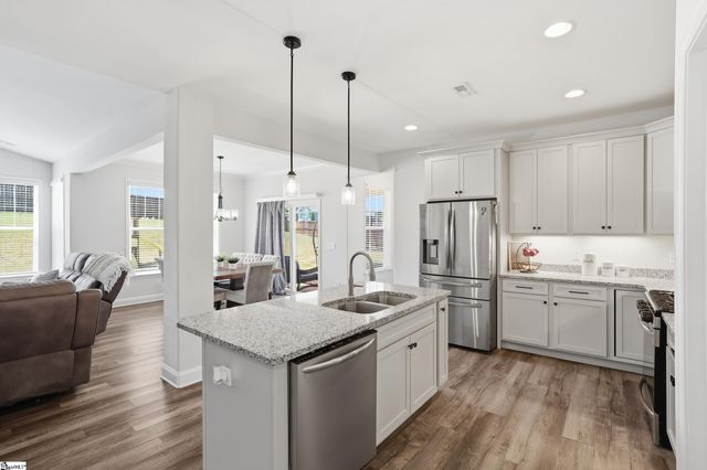 204 Claridge Way, Greer, SC 29651