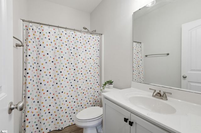 204 Claridge Way, Greer, SC 29651