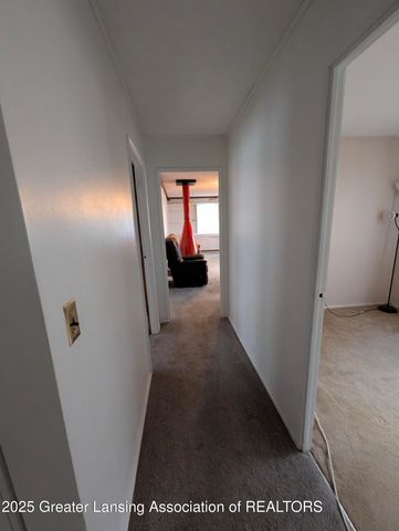 1609 N Gilcrest Avenue, East Lansing, MI 48823