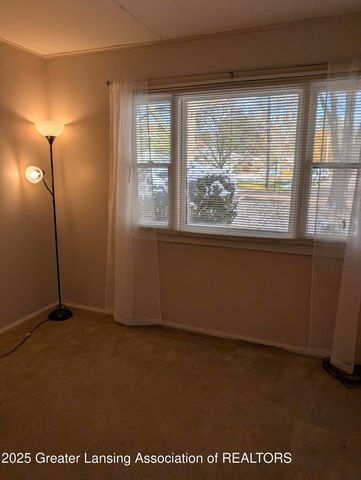 1609 N Gilcrest Avenue, East Lansing, MI 48823