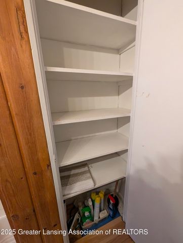 1609 N Gilcrest Avenue, East Lansing, MI 48823