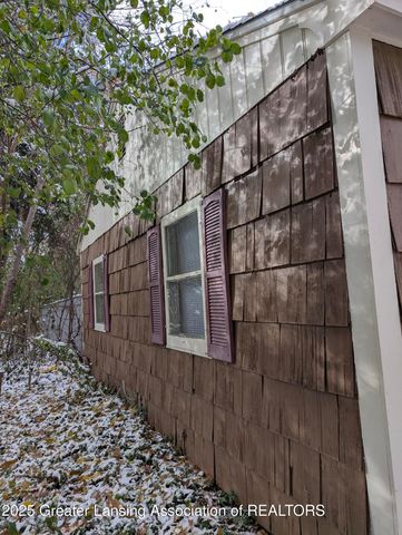 1609 N Gilcrest Avenue, East Lansing, MI 48823