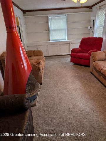 1609 N Gilcrest Avenue, East Lansing, MI 48823