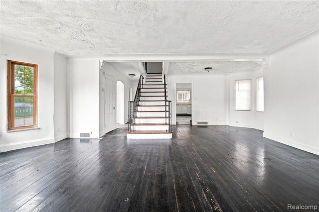 16661 Linwood Street, Detroit, MI 48221