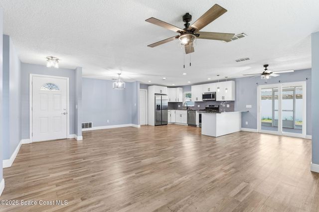 591 Sacre Coeur Drive, Melbourne, FL 32935