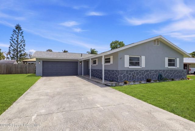 591 Sacre Coeur Drive, Melbourne, FL 32935
