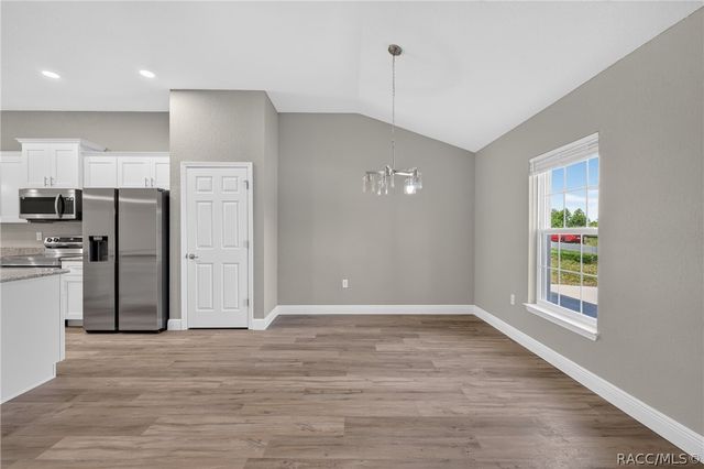 10260 N Spaulding Drive, Citrus Springs, FL 34433