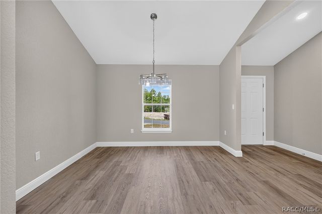 10260 N Spaulding Drive, Citrus Springs, FL 34433