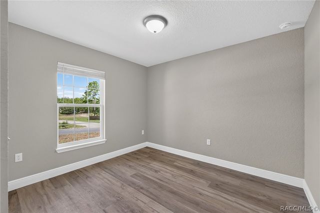 10260 N Spaulding Drive, Citrus Springs, FL 34433