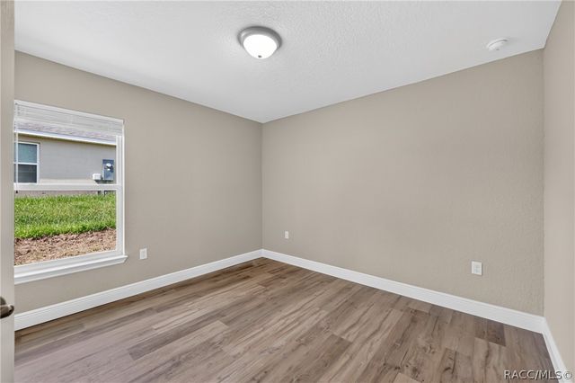 10260 N Spaulding Drive, Citrus Springs, FL 34433
